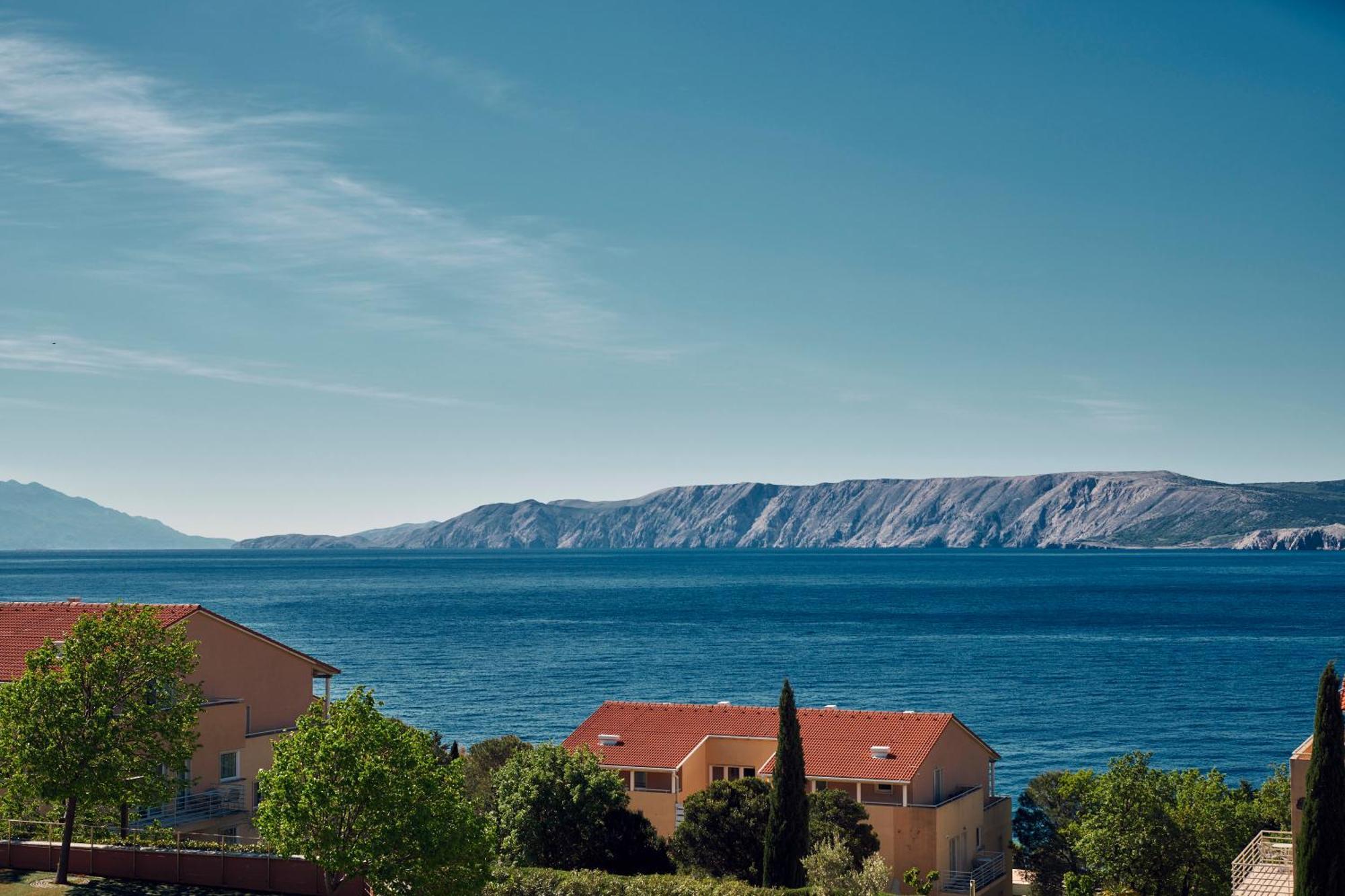 Apartments Grand Novi Vinodolski Resort מראה חיצוני תמונה