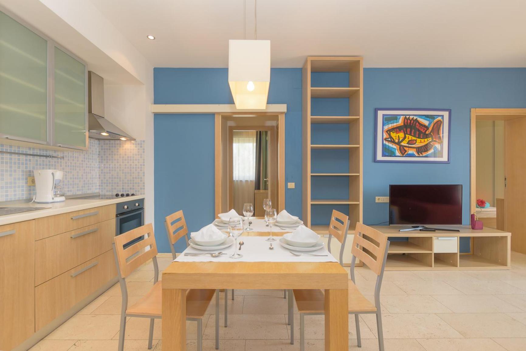 Apartments Grand Novi Vinodolski Resort מראה חיצוני תמונה