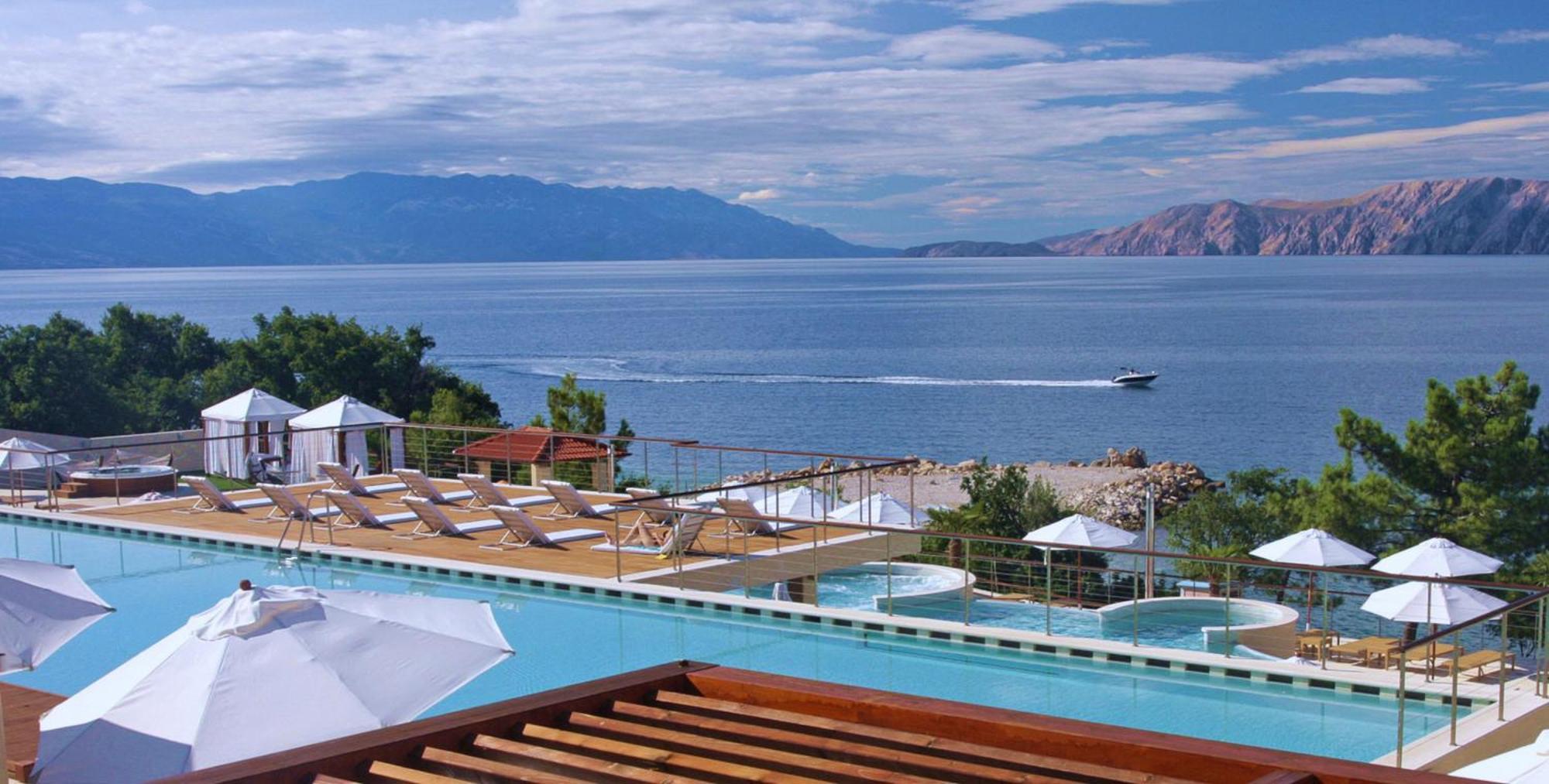 Apartments Grand Novi Vinodolski Resort מראה חיצוני תמונה